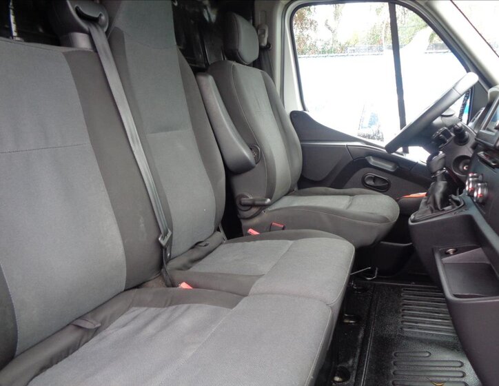 Renault Master Ostatní 2,3 l 107 kw