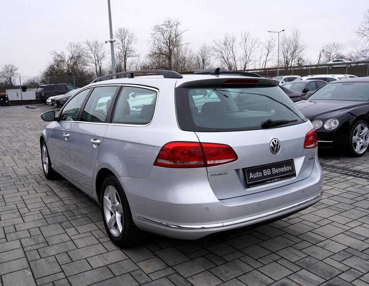 Volkswagen Passat Kombi 2,0 l 125 kw