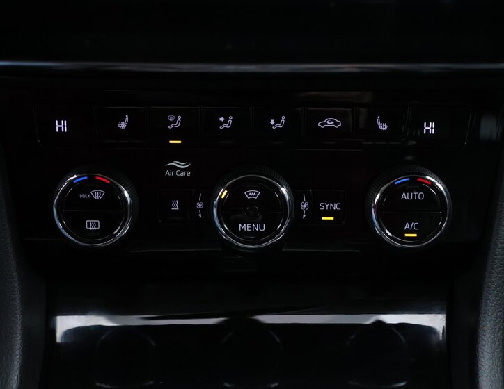 Škoda Superb Liftback 2,0 l 140 kw