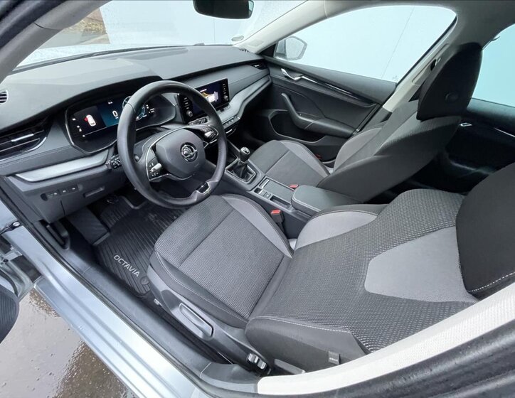 Škoda Octavia Kombi 2,0 l 85 kw