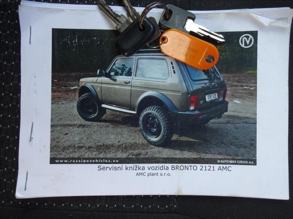 Lada Niva Kombi 1,7 l 61 kw