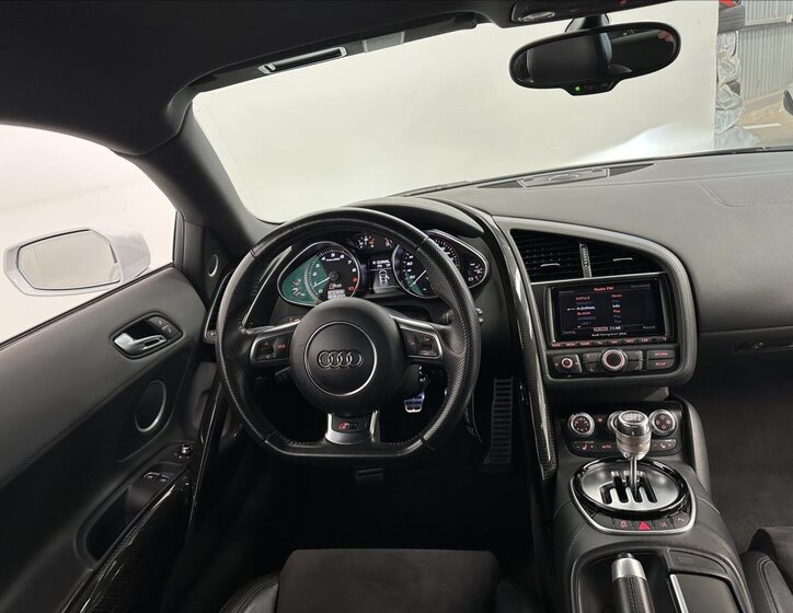 Audi R8 Kupé 5,2 l 386 kw