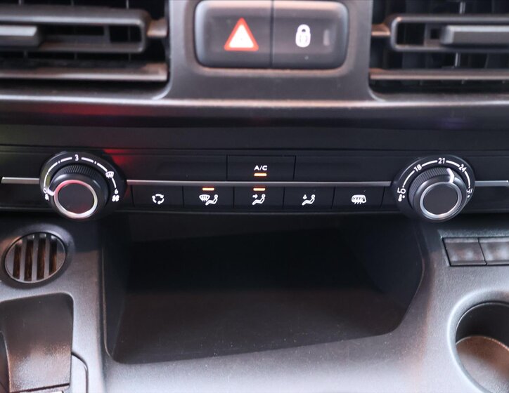 Peugeot Partner Ostatní 1,5 l 75 kw