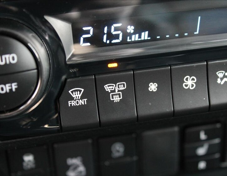 Toyota Hilux Pick-up 2,8 l 150 kw