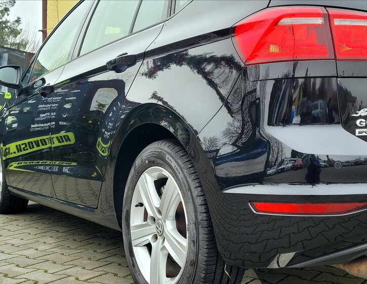 Volkswagen Golf Sportsvan MPV 1,2 l 81 kw