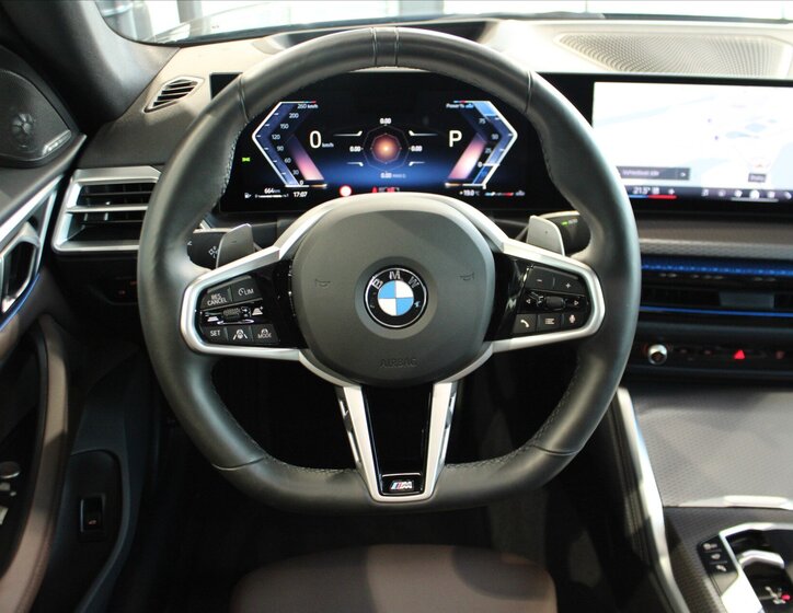 BMW Řada 4 Sedan / Limuzína 2,0 l 140 kw