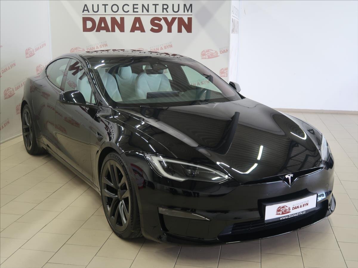 Tesla Model S Hatchback 0,0 493 kw