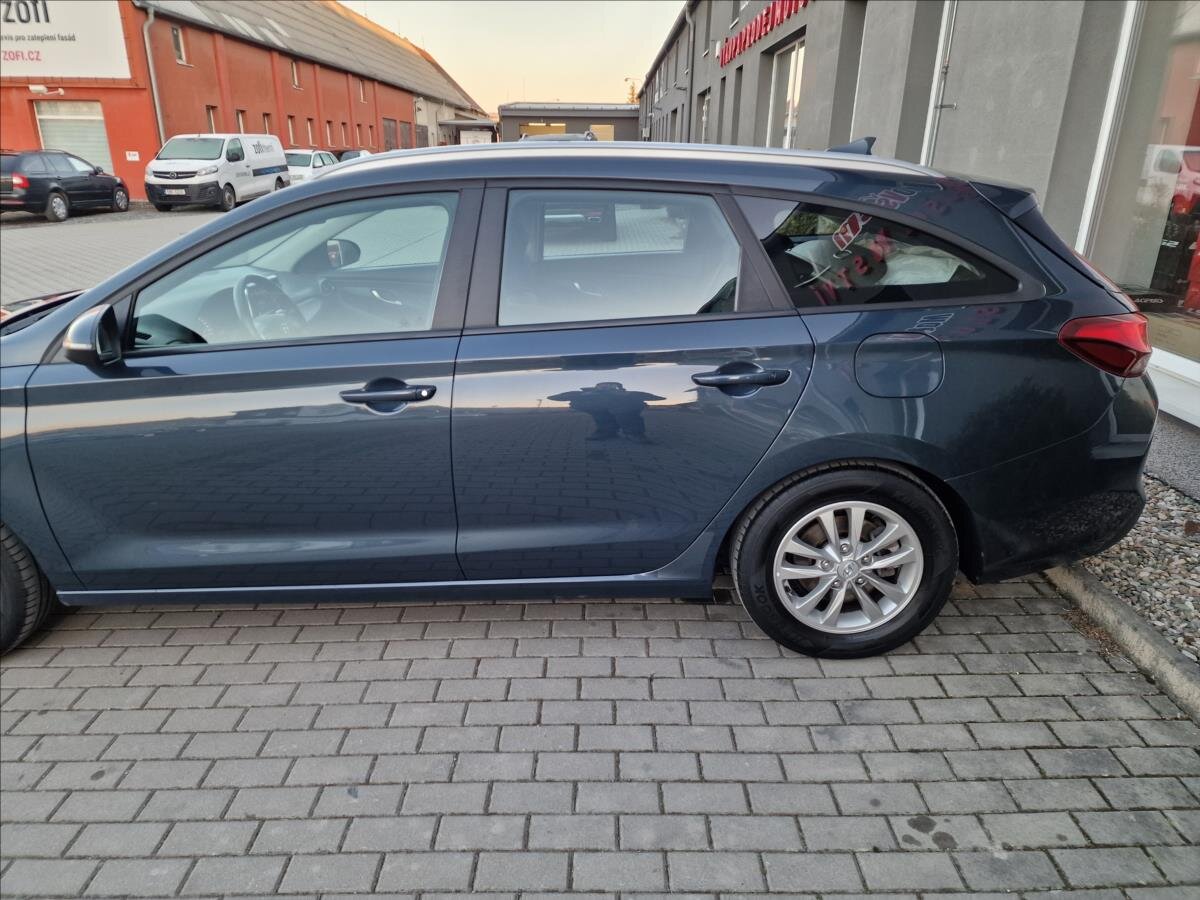 Hyundai i30 Kombi 1,6 l 85 kw