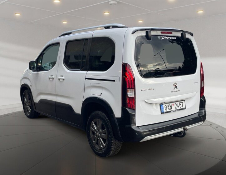 Peugeot Ostatní Kombi 1,5 l 96 kw