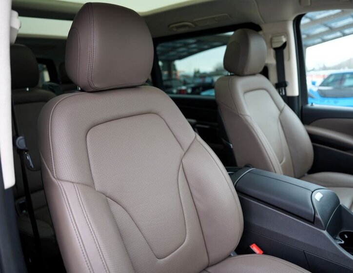 Mercedes-Benz Třídy V 26