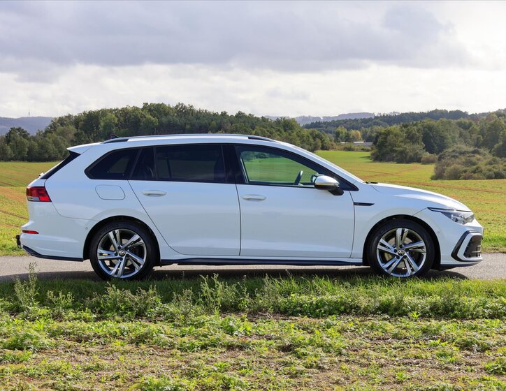 Volkswagen Golf Kombi 2,0 l 110 kw