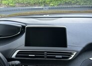 Peugeot 3008 SUV / Terénní 1,2 l 96 kw