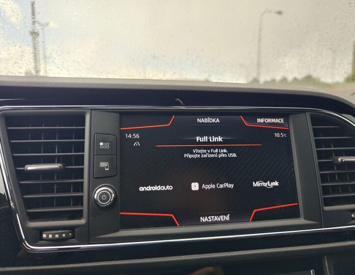 Seat Leon Hatchback 2,0 l 221 kw