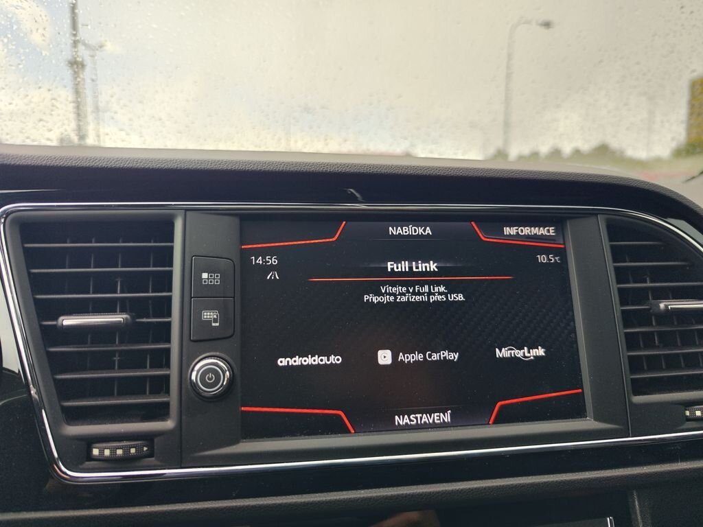 Seat Leon Hatchback 2,0 l 221 kw