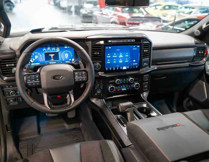 Ford F-150 Pick-up 5,2 l 536 kw