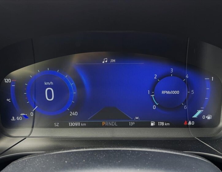 Ford Kuga SUV / Terénní 1,5 l 88 kw