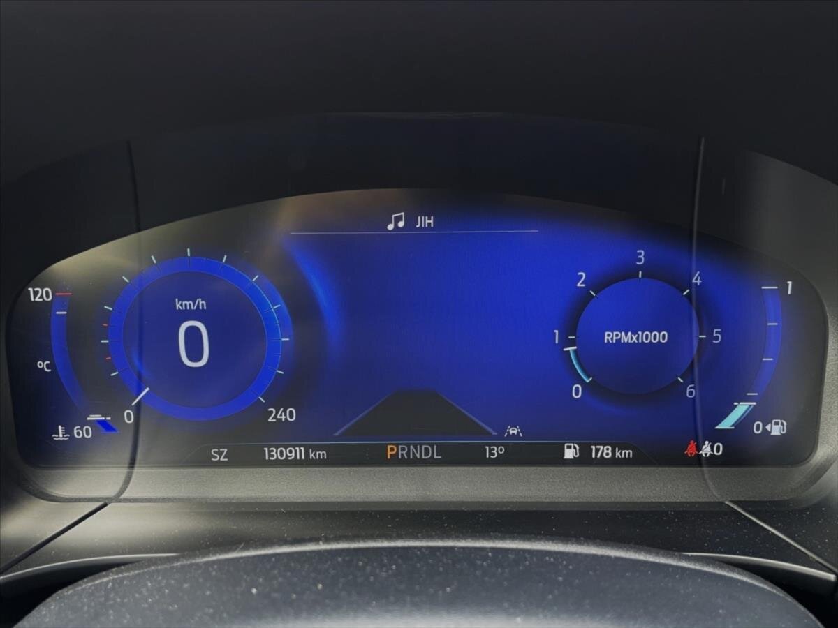 Ford Kuga SUV / Terénní 1,5 l 88 kw