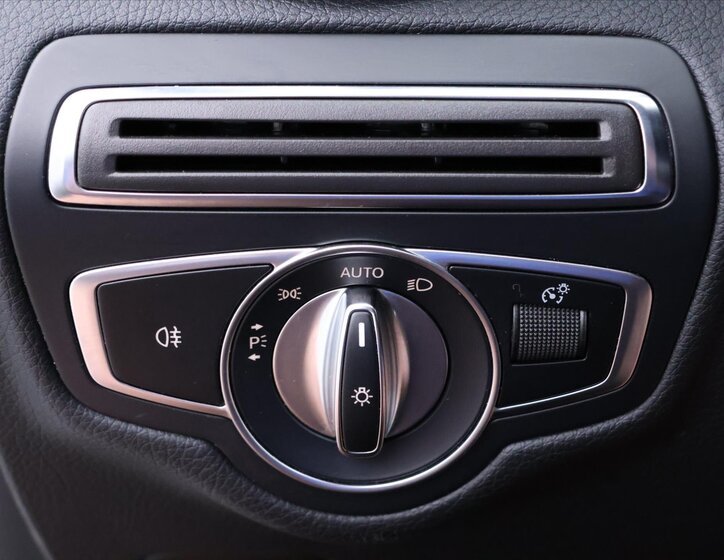 Mercedes-Benz GLC SUV / Terénní 3,0 l 190 kw