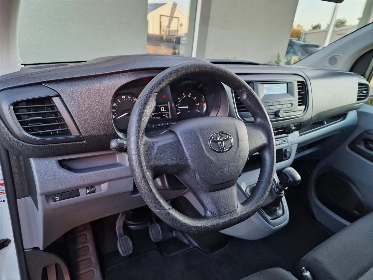 Toyota ProAce Verso