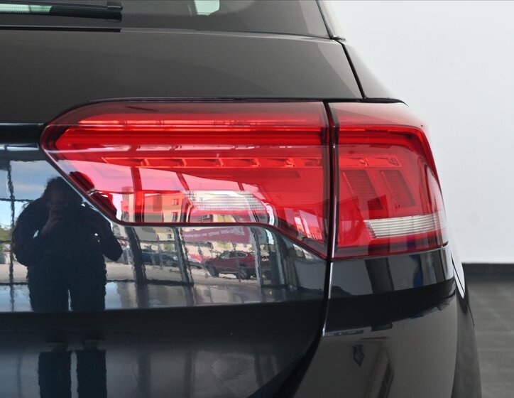 Volkswagen T-Roc SUV / Terénní 1,6 l 85 kw