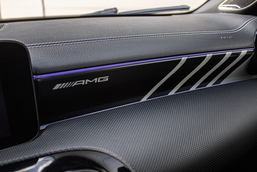 Mercedes-Benz CLA Kombi 2,0 l 321 kw