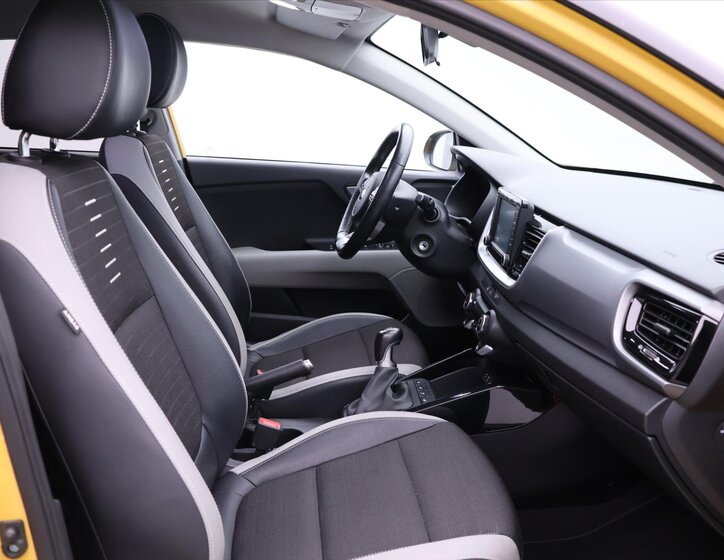 KIA Stonic SUV 998,0 88 kw