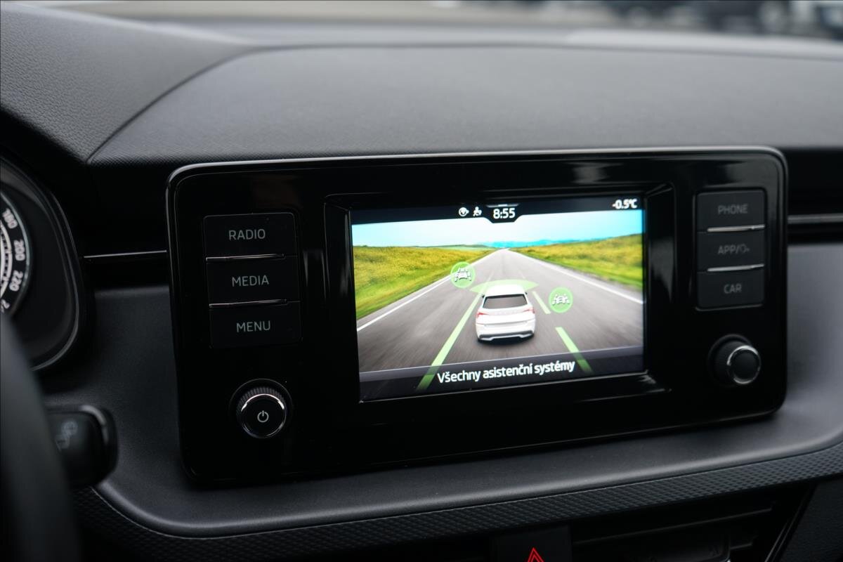 Škoda Kamiq Hatchback 999,0 81 kw