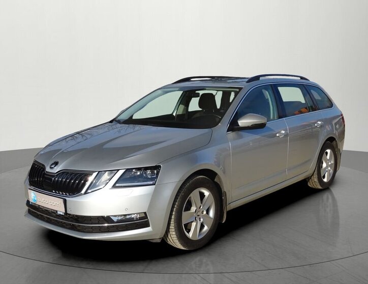 Škoda Octavia 1