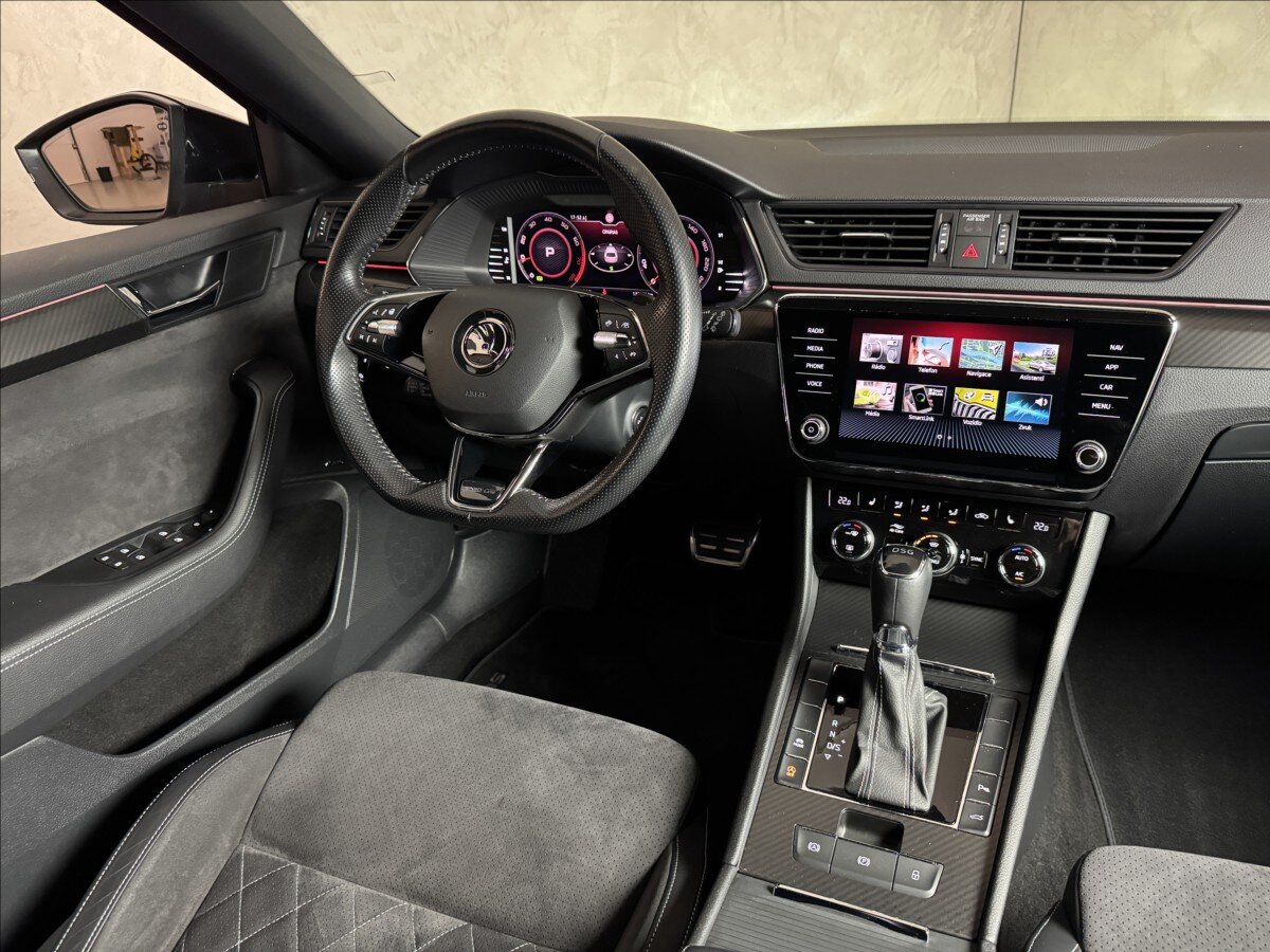 Škoda Superb Kombi 1,5 l 110 kw