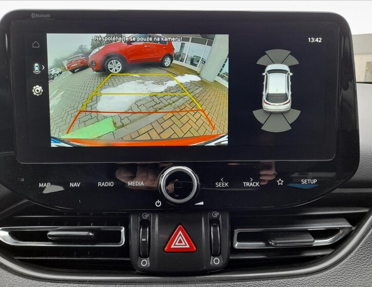 Hyundai i30 Kombi 998,0 88 kw