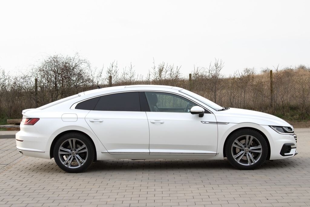 Volkswagen Arteon Sedan / Limuzína 2,0 l 176 kw