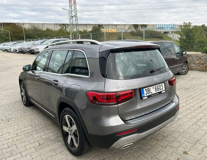 Mercedes-Benz GLB SUV 2,0 l 110 kw