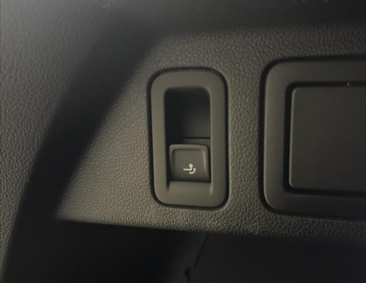 Volkswagen Tiguan SUV / Terénní 2,0 l 147 kw