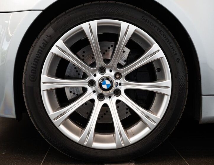 BMW M5 Sedan / Limuzína 5,0 l 373 kw