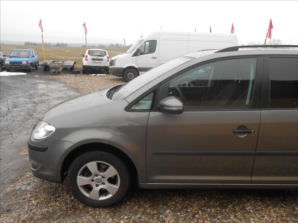 Volkswagen Touran MPV 1,9 l 66 kw