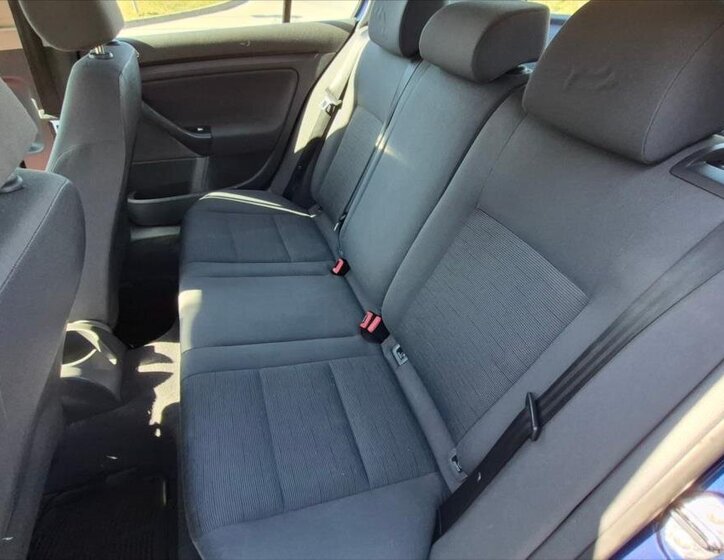 Volkswagen Golf Hatchback 1,6 l 75 kw