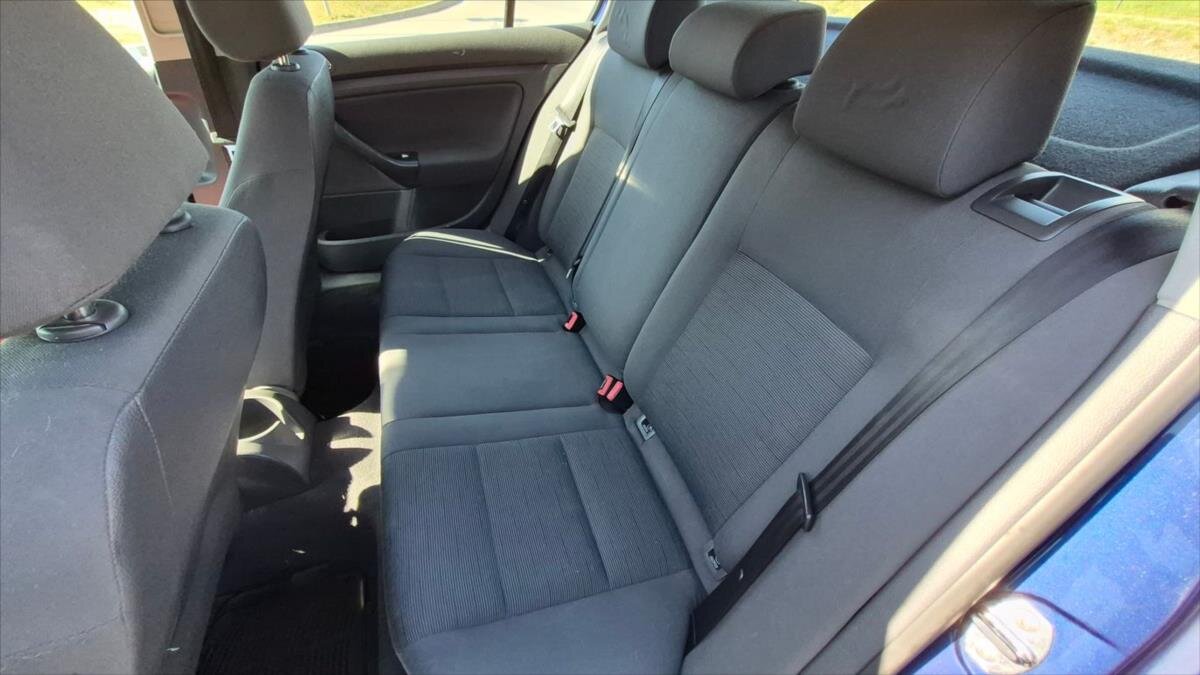 Volkswagen Golf Hatchback 1,6 l 75 kw