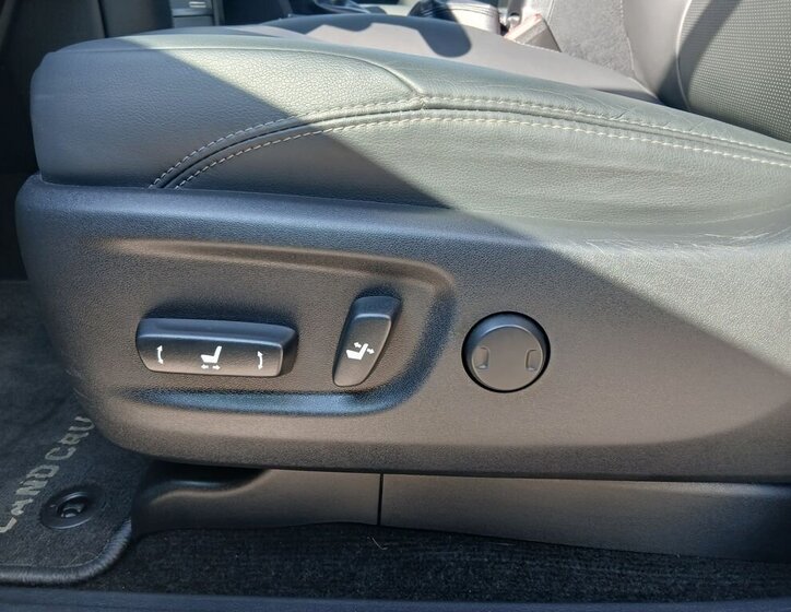 Toyota Land Cruiser SUV / Terénní 2,8 l 150 kw