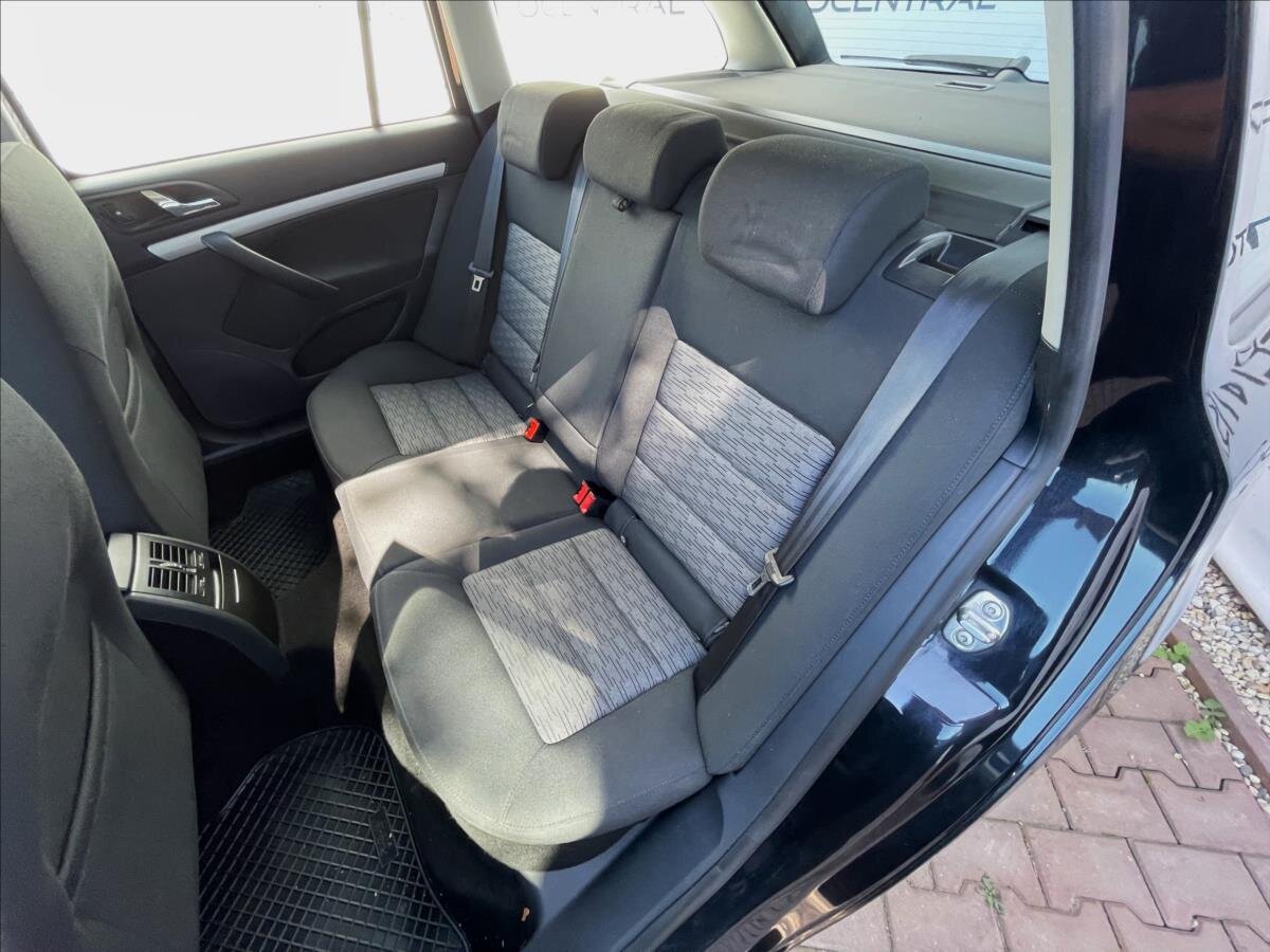 Škoda Octavia Kombi 1,2 l 77 kw