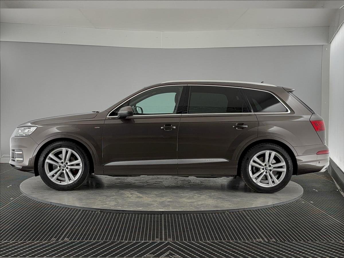 Audi Q7 SUV / Terénní 3,0 l 200 kw