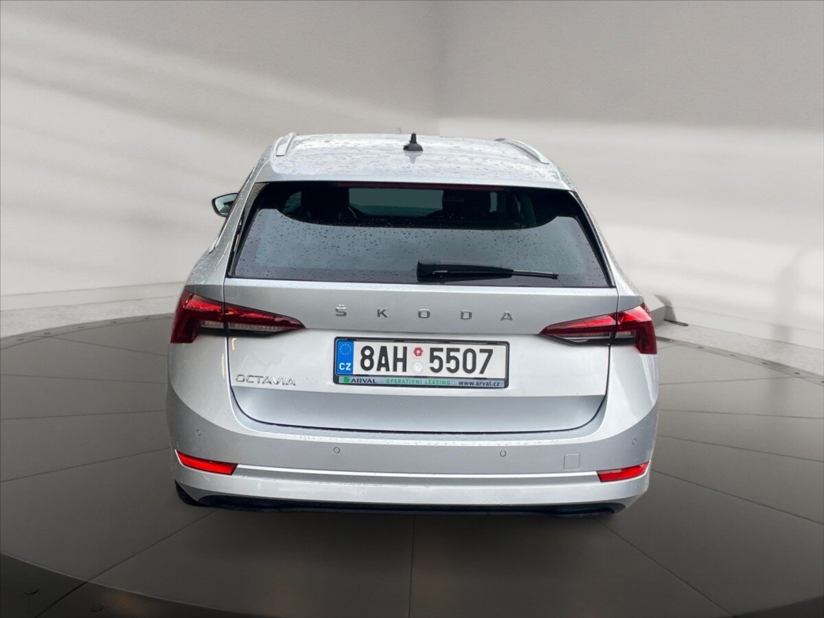 Škoda Octavia Kombi 2,0 l 85 kw