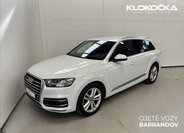 Audi Q7 1