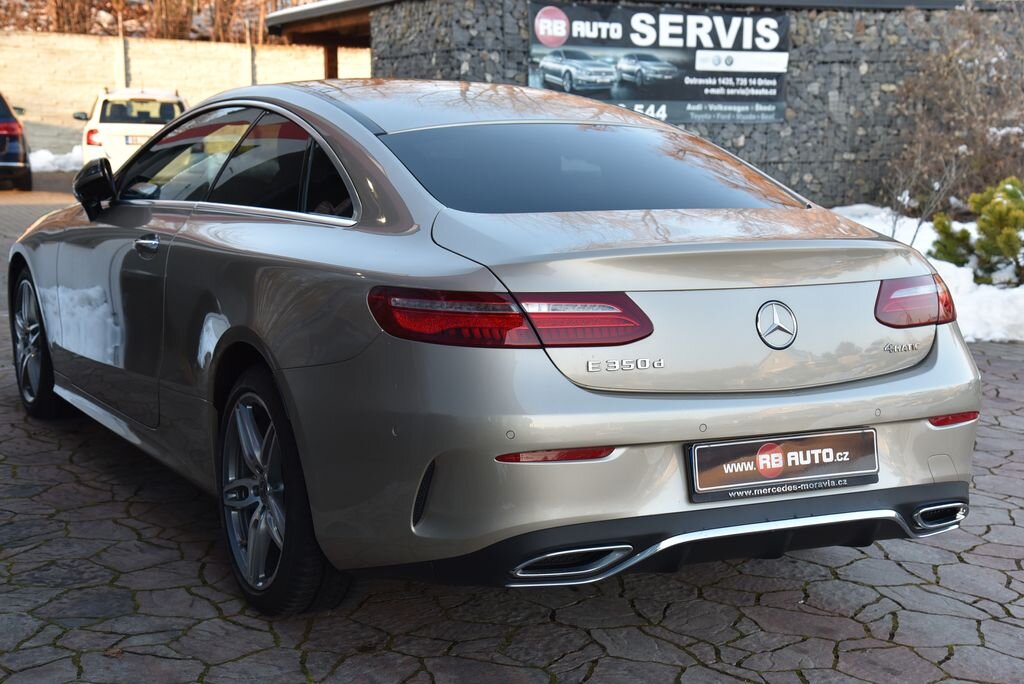 Mercedes-Benz Třídy E