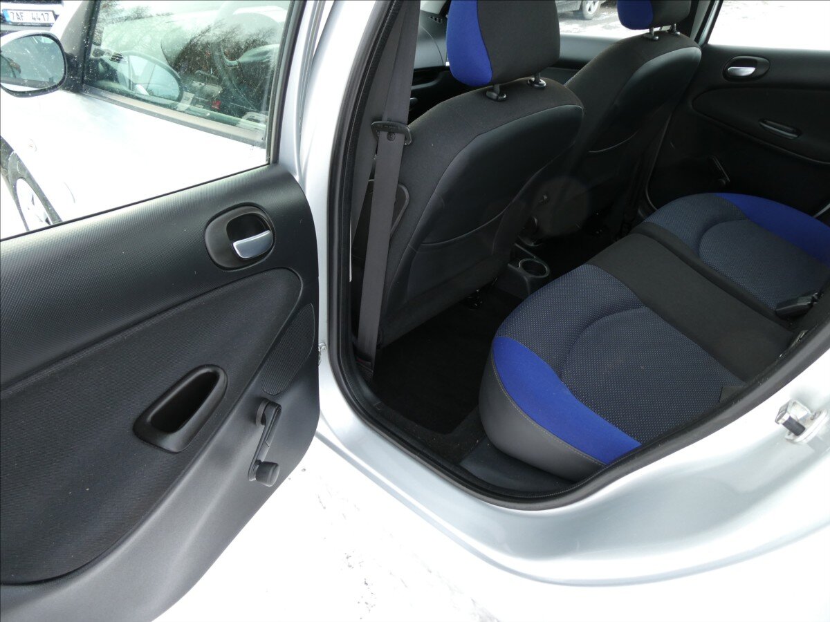 Peugeot 206 Hatchback 1,1 l 44 kw