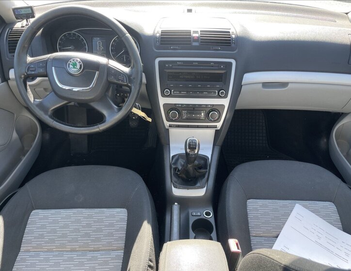 Škoda Octavia Kombi 2,0 l 103 kw