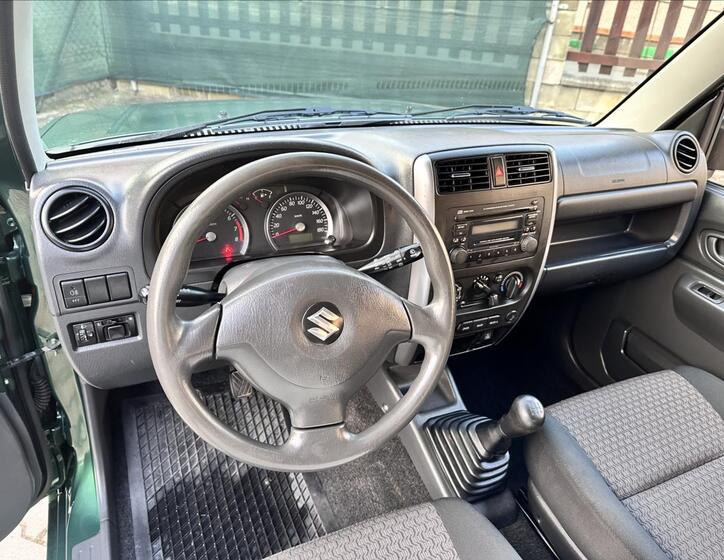 Suzuki Jimny 13