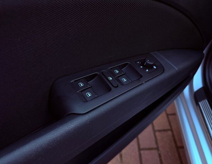 Škoda Superb Kombi 2,0 l 103 kw