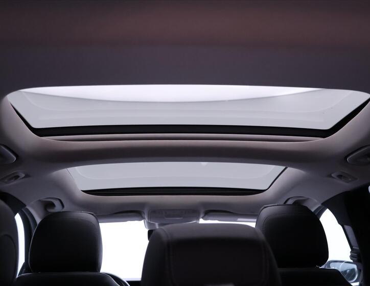 Mercedes-Benz Třídy E 37