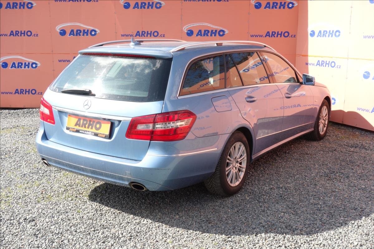 Mercedes-Benz Třídy E Kombi 3,0 l 195 kw