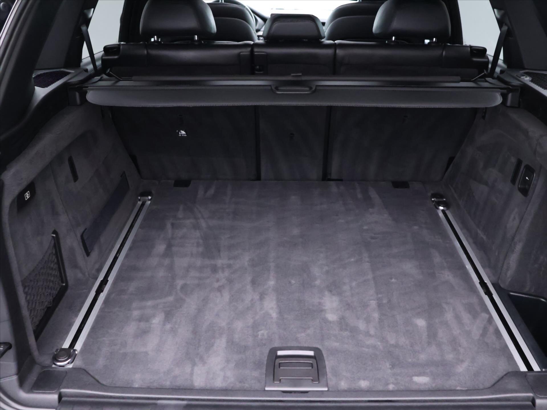 BMW X5 SUV 3,0 l 230 kw